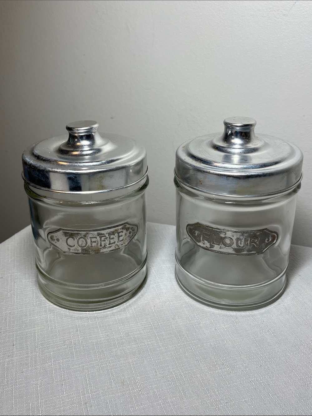 Vintage Dulton glass canister 
brushed aluminum lid
"FLOUR" and “COFFEE” plaque